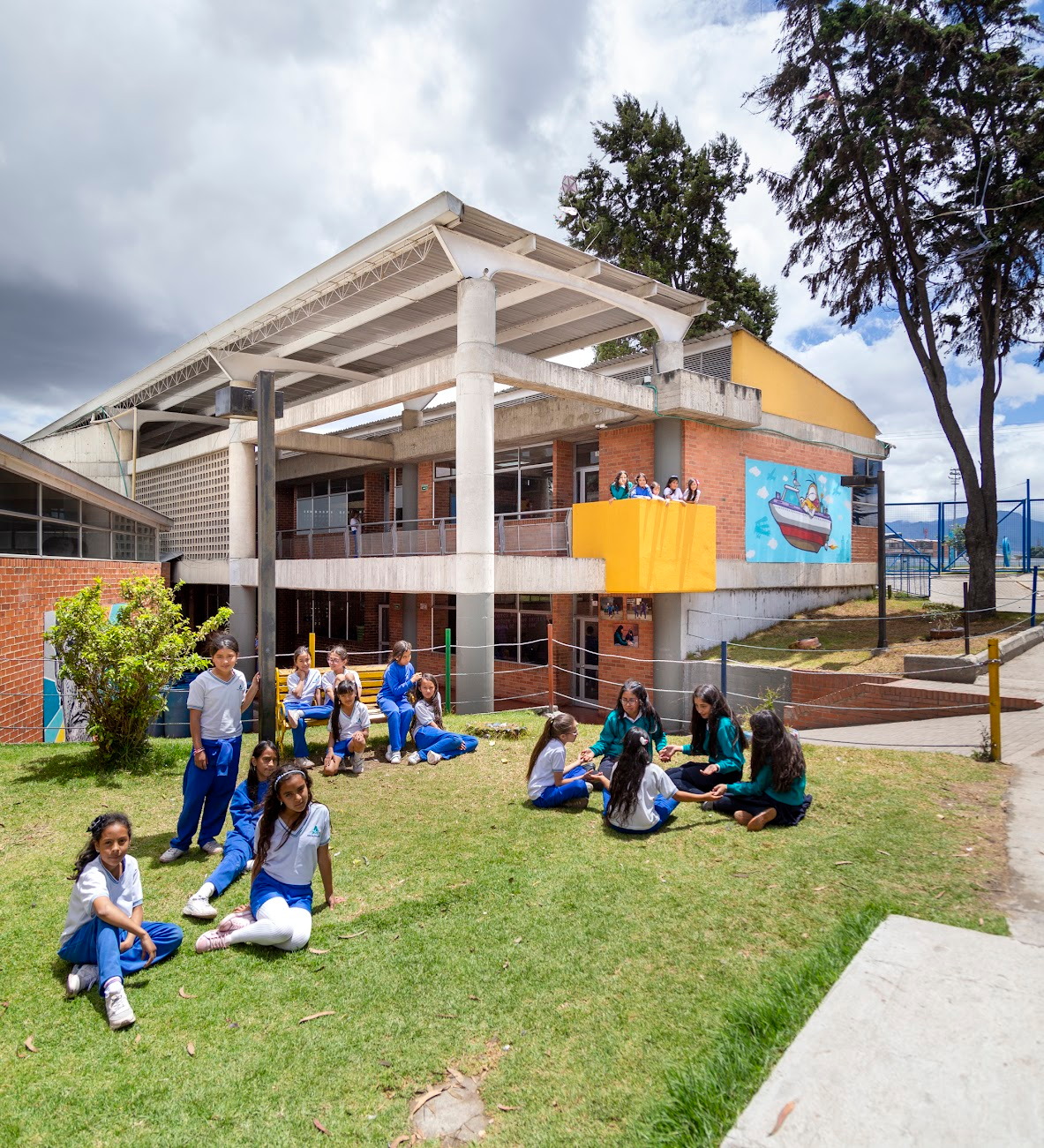 Colegio desde afuera