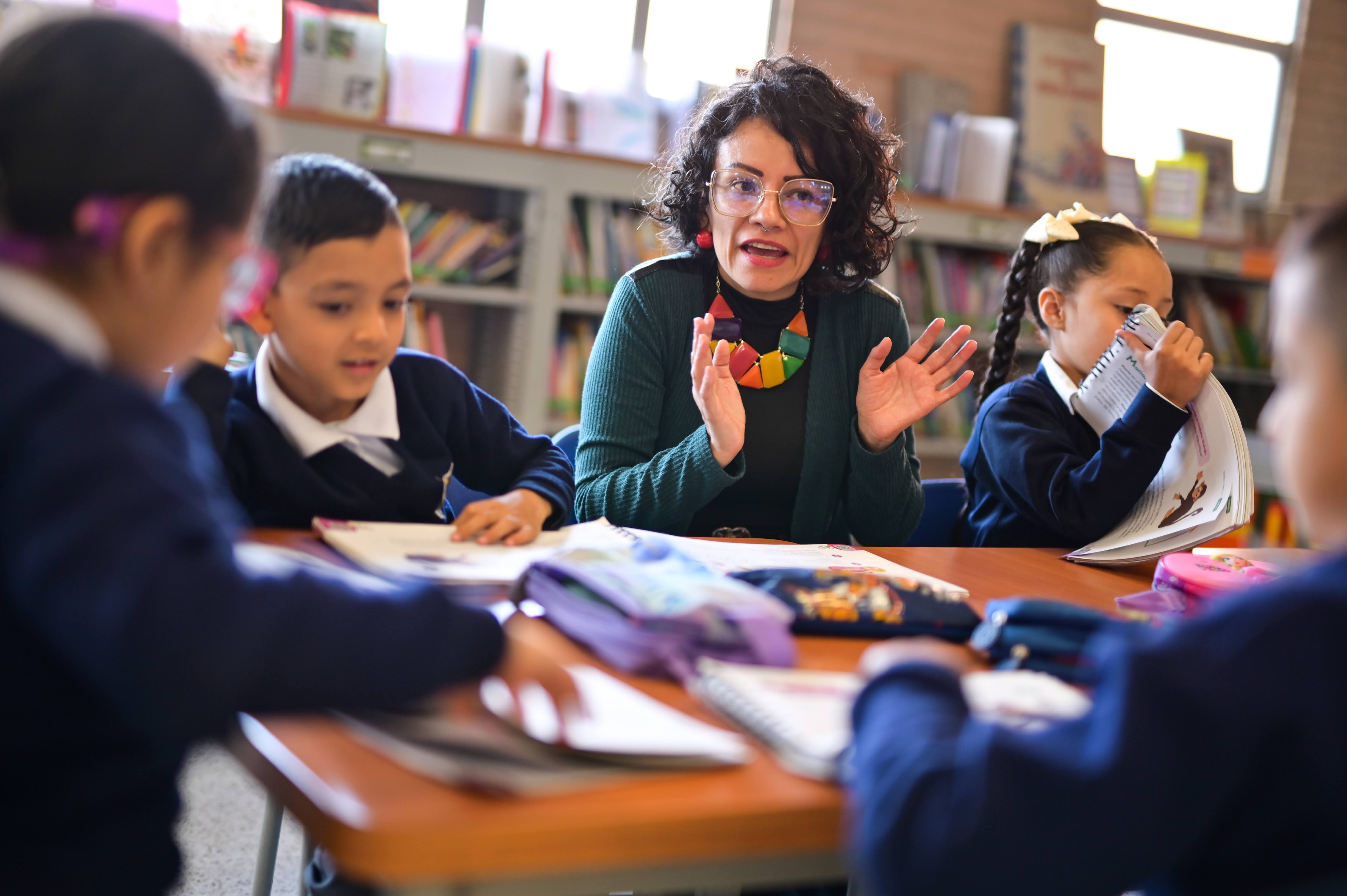 Lanzamiento_Plan_de_Mejoramiento_de_la_Calidad_Educativa_074